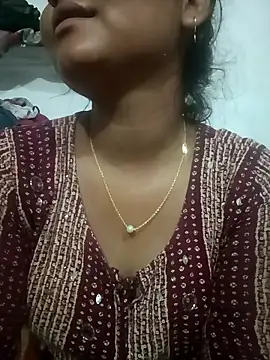 Snapshot of Hot_Shredha chatting on October 1, 2025, 1:33 am Hot Shredha online show from October 1, 2025, 1:33 am