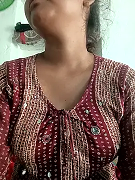 Snapshot of Hot_Shredha chatting on October 2, 2025, 1:45 am Hot Shredha online show from October 2, 2025, 1:45 am