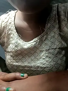 Snapshot of Hot_Shredha chatting on October 3, 2025, 12:18 am Hot Shredha online show from October 3, 2025, 12:18 am