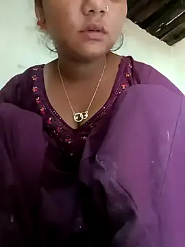 Snapshot of Hot_Shredha chatting on October 26, 2025, 3:01 am Hot Shredha online show from October 26, 2025, 3:01 am