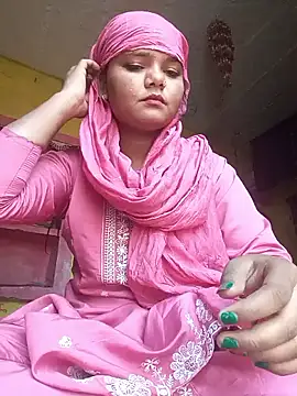 Snapshot of Hot_Shredha chatting on November 14, 2025, 10:03 am Hot Shredha online show from November 14, 2025, 10:03 am