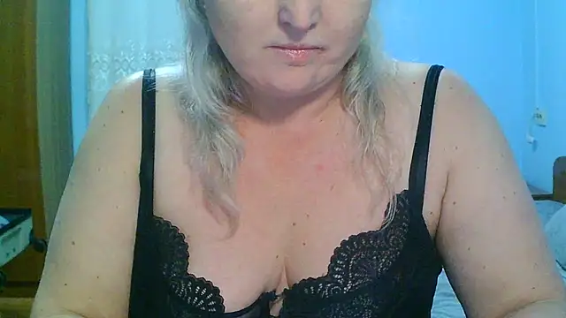 Snapshot of Blue-sky69 chatting on October 21, 2025, 3:46 pm Blue-sky69 online show from October 21, 2025, 3:46 pm