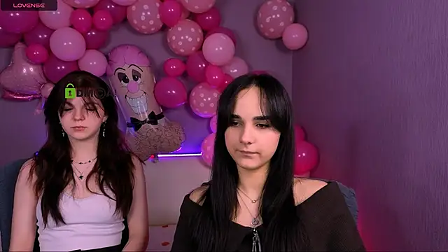 ariana ross7 online show from February 10, 2026, 8:13 pm