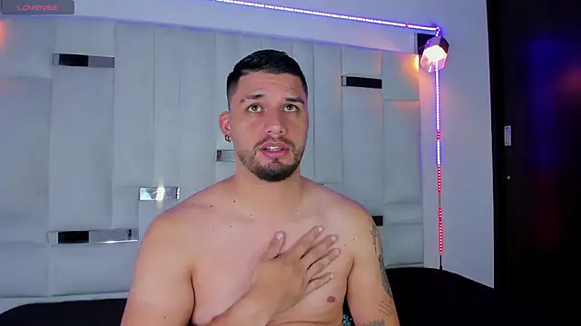 Jacob19  online show from September 24, 2025, 11:35 am