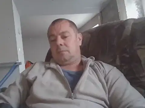 Snapshot of hugoboys4576 chatting on October 22, 2025, 3:12 pm hugoboys4576 online show from October 22, 2025, 3:12 pm