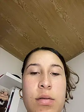 Swet Violet online show from September 27, 2025, 8:14 pm