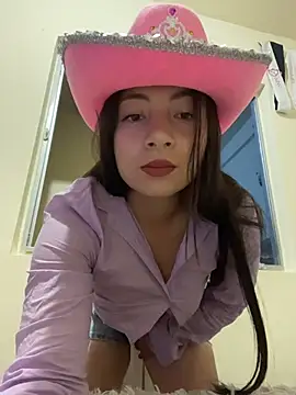 Karlee Grey1 online show from November 8, 2025, 2:56 am