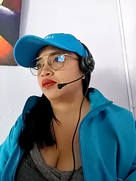 MILA  06 online show from October 17, 2025, 1:46 pm