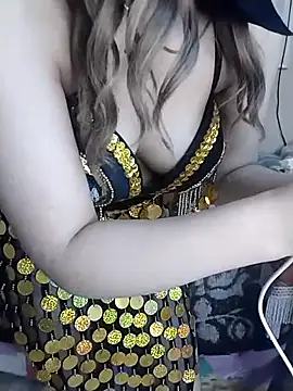 shahinaz-123 online show from February 14, 2026, 9:39 am