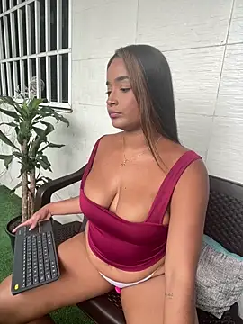 DemiSins online show from November 5, 2025, 8:42 pm