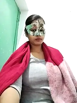 ms-naina online show from January 7, 2026, 6:43 pm