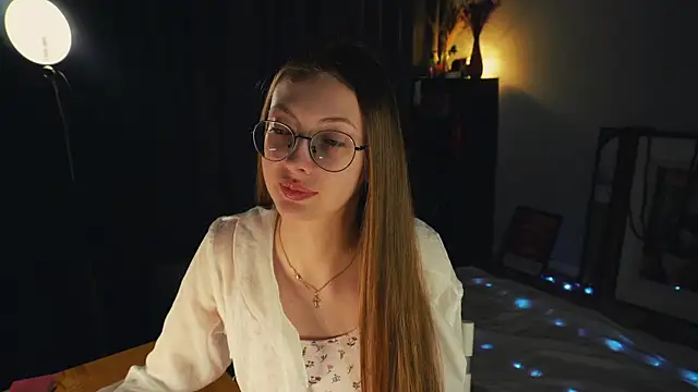 Snapshot of blissence chatting on January 12, 2026, 3:06 pm blissence online show from January 12, 2026, 3:06 pm