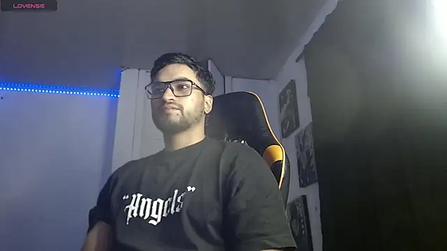 Chrys harris77 online show from November 26, 2025, 1:50 am