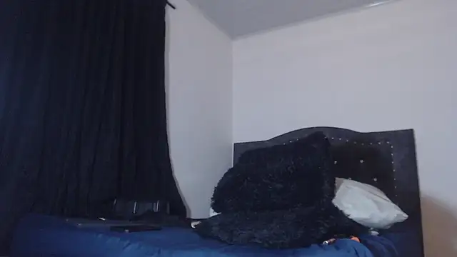 Snapshot of Chrys_harris77 chatting on March 12, 2026, 6:19 am Chrys harris77 online show from March 12, 2026, 6:19 am