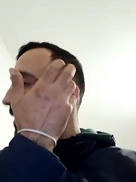 Deffnot7777 online show from November 13, 2025, 10:52 pm