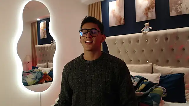 SalvadorFit online show from February 25, 2026, 8:40 pm