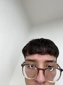 arthurdavies online show from November 28, 2025, 6:27 am