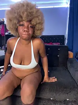 Snapshot of Daavikolovivi chatting on November 2, 2025, 9:00 am Daavikolovivi online show from November 2, 2025, 9:00 am