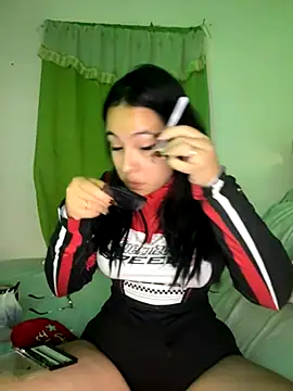 sacha torres02 online show from November 27, 2025, 12:56 am