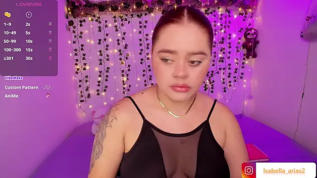 isabella arias2 online show from December 23, 2025, 4:43 am