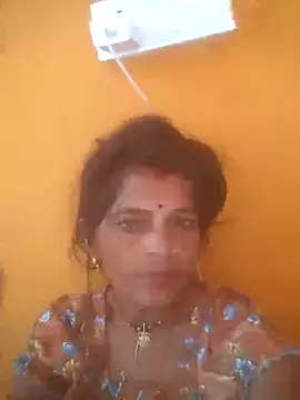 Hott cutgirl online show from October 5, 2025, 3:16 am