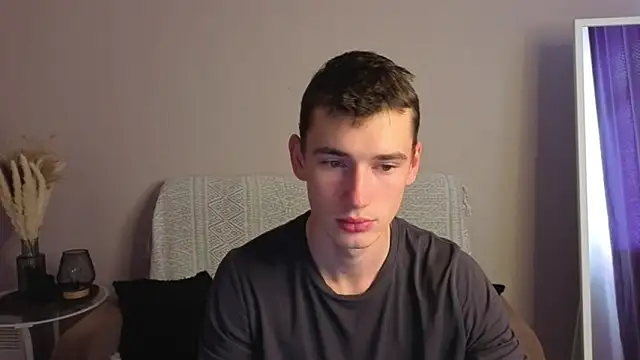 Snapshot of Max_Foks chatting on September 19, 2025, 4:58 am Max Foks online show from September 19, 2025, 4:58 am