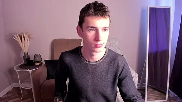 Snapshot of Max_Foks chatting on September 24, 2025, 5:55 am Max Foks online show from September 24, 2025, 5:55 am