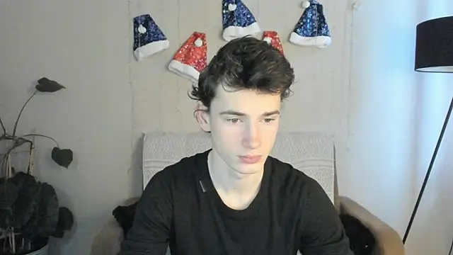 Snapshot of Max_Foks chatting on January 6, 2026, 6:39 am Max Foks online show from January 6, 2026, 6:39 am