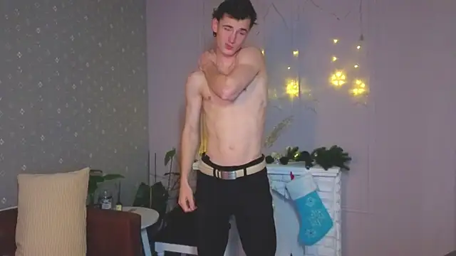 Snapshot of Max_Foks chatting on January 9, 2026, 7:44 am Max Foks online show from January 9, 2026, 7:44 am