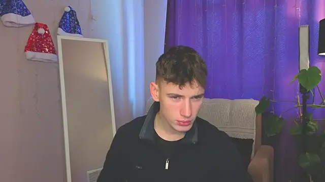 Snapshot of Max_Foks chatting on January 15, 2026, 7:46 am Max Foks online show from January 15, 2026, 7:46 am