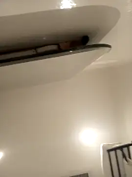 ValeriaLove43211 online show from February 11, 2026, 4:12 pm