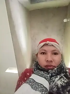 callistra online show from November 26, 2025, 1:17 am