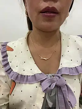 Milky-milk online show from April 22, 2026, 2:51 pm