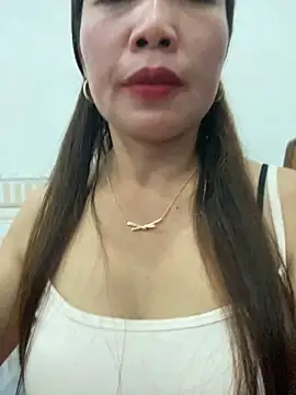 Milky-milk online show from May 13, 2026, 1:30 pm