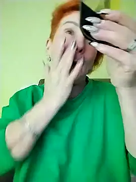 Alissa55552111 online show from April 15, 2026, 7:04 am