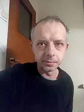 Snapshot of szajbusek41 chatting on January 15, 2026, 3:11 am szajbusek41 online show from January 15, 2026, 3:11 am