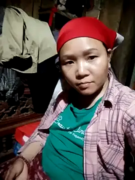 Snapshot of Biu_xx chatting on December 22, 2025, 12:46 pm Biu xx online show from December 22, 2025, 12:46 pm