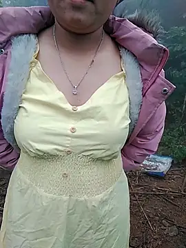 Snapshot of Biu_xx chatting on January 6, 2026, 12:47 am Biu xx online show from January 6, 2026, 12:47 am