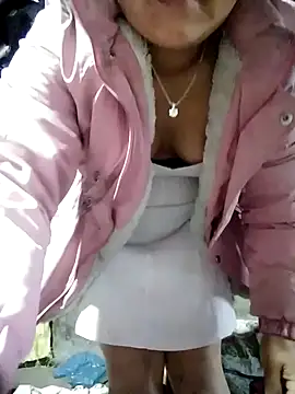 Snapshot of Biu_xx chatting on January 9, 2026, 12:46 am Biu xx online show from January 9, 2026, 12:46 am