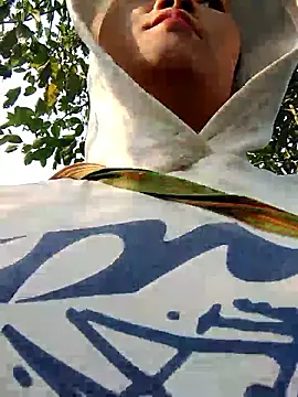 Snapshot of Biu_xx chatting on January 12, 2026, 1:33 am Biu xx online show from January 12, 2026, 1:33 am