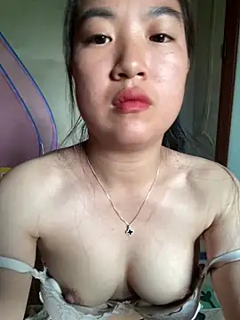 Snapshot of Lina-sexyy chatting on September 19, 2025, 3:08 am Lina-sexyy online show from September 19, 2025, 3:08 am