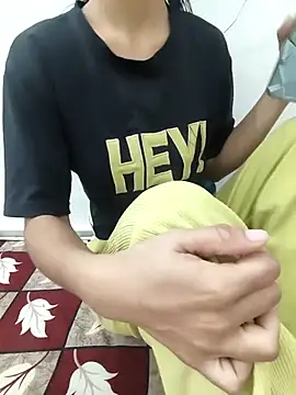 sassyishhu76 online show from February 18, 2026, 7:48 am