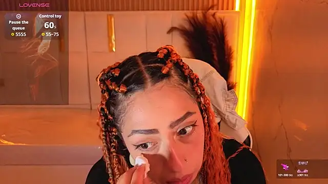 tamara tp online show from February 15, 2026, 1:20 pm