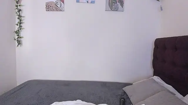 Dulcee 1 online show from December 16, 2025, 11:15 am