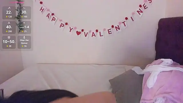 Snapshot of Dulcee_1 chatting on February 16, 2026, 11:28 am Dulcee 1 online show from February 16, 2026, 11:28 am