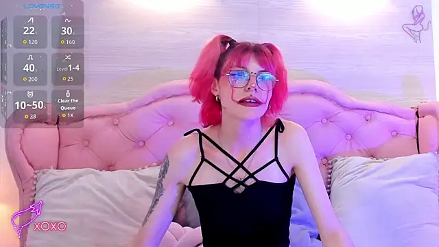 Rossiie Hunt  online show from October 1, 2025, 4:57 pm