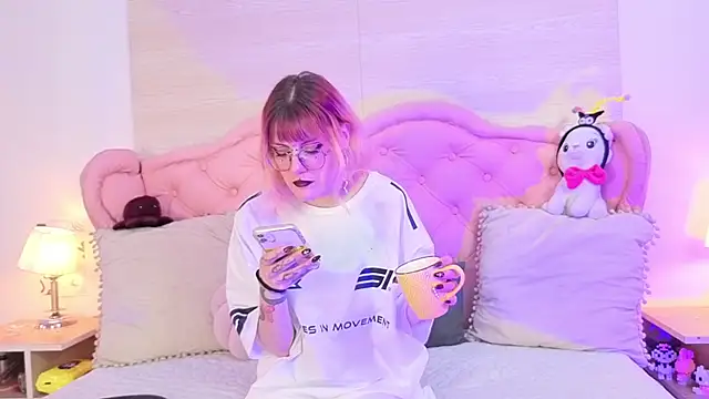 Rossiie Hunt  online show from November 26, 2025, 6:09 pm