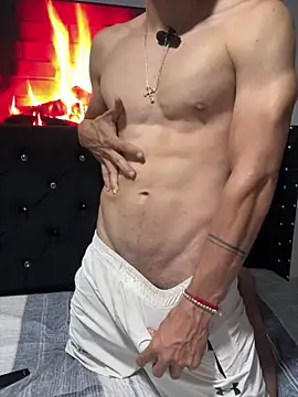 juancho0400 online show from March 31, 2026, 4:35 am