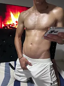 juancho0400 online show from April 8, 2026, 3:50 am