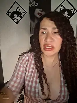 Lina 444 online show from May 22, 2026, 2:19 am